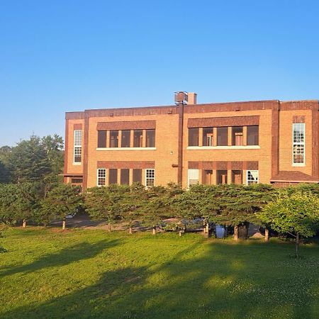Manoir Des Lacs Lac Baker エクステリア 写真